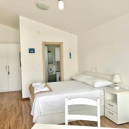 By The Sea Sukosan, Zadar - 9711 Apartment *